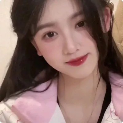 男人与婴儿